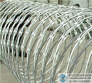 Concertina razor barrier