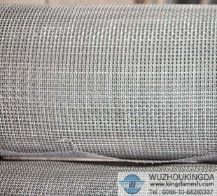 Woven wire screens