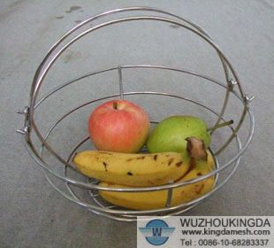 Wire fruit basket